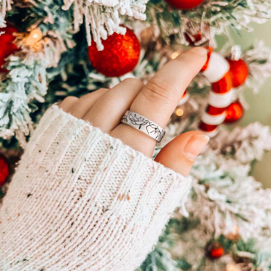 Floral Pattern Ring