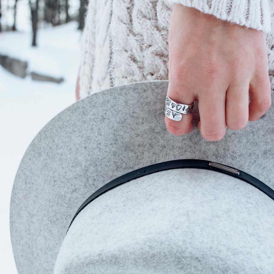 Tree Wrap Ring with Wide Band