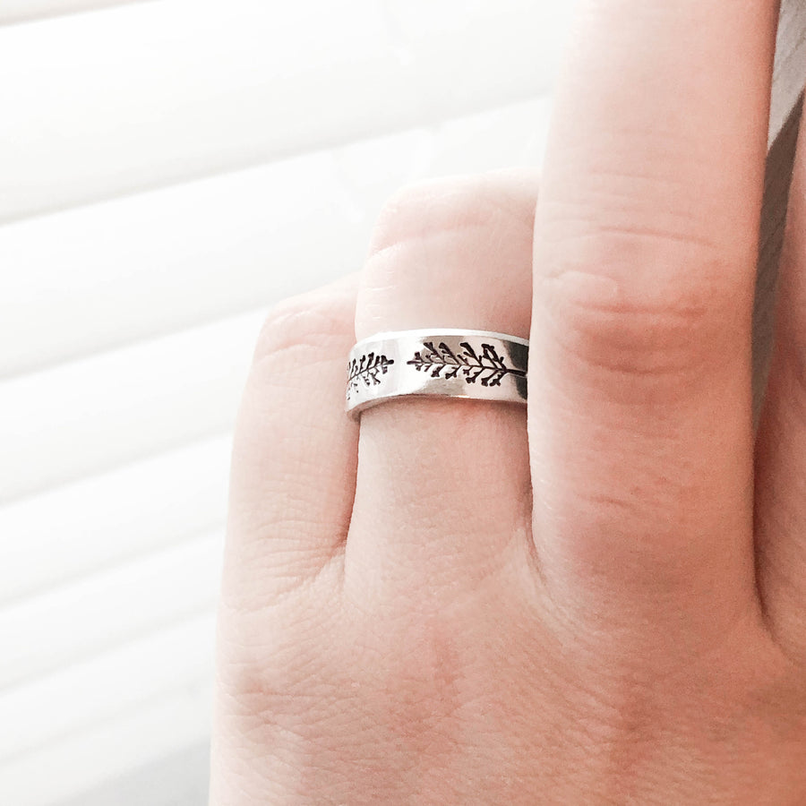 Tree Pattern Ring