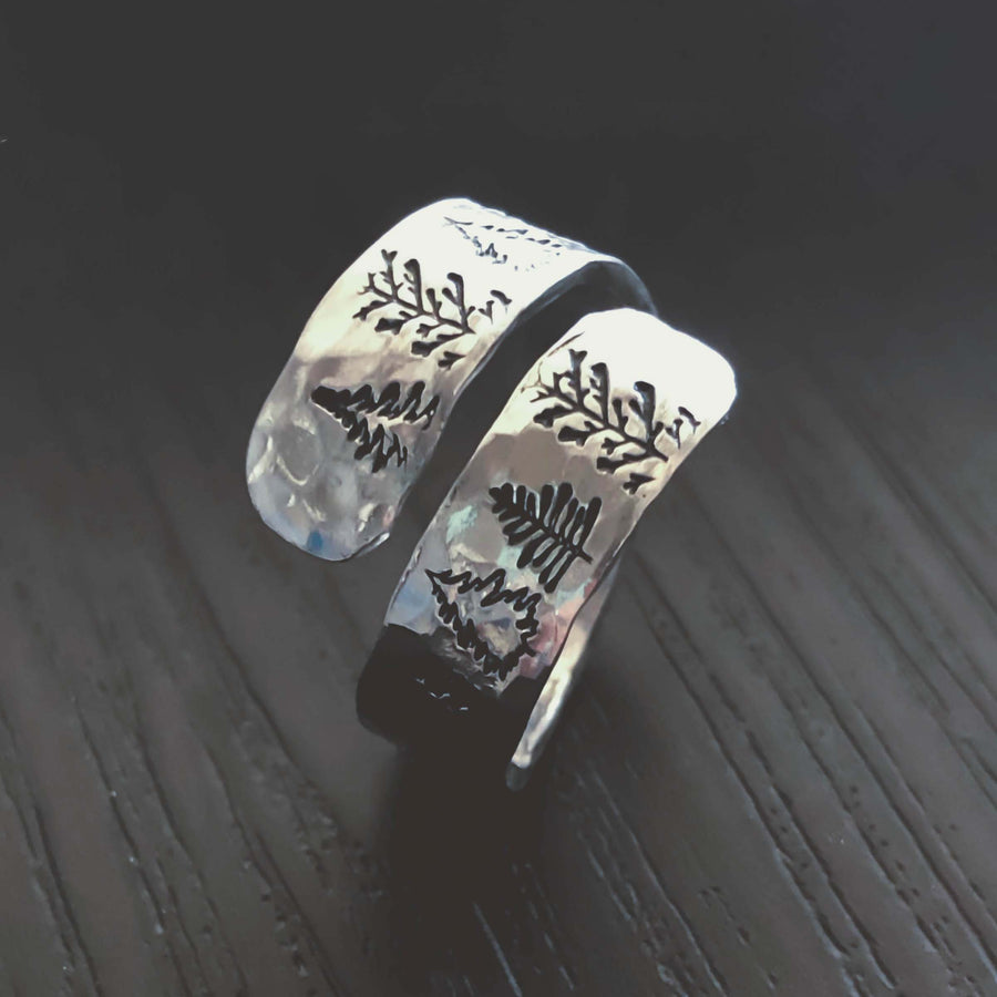 Tree Wrap Ring with Wide Band